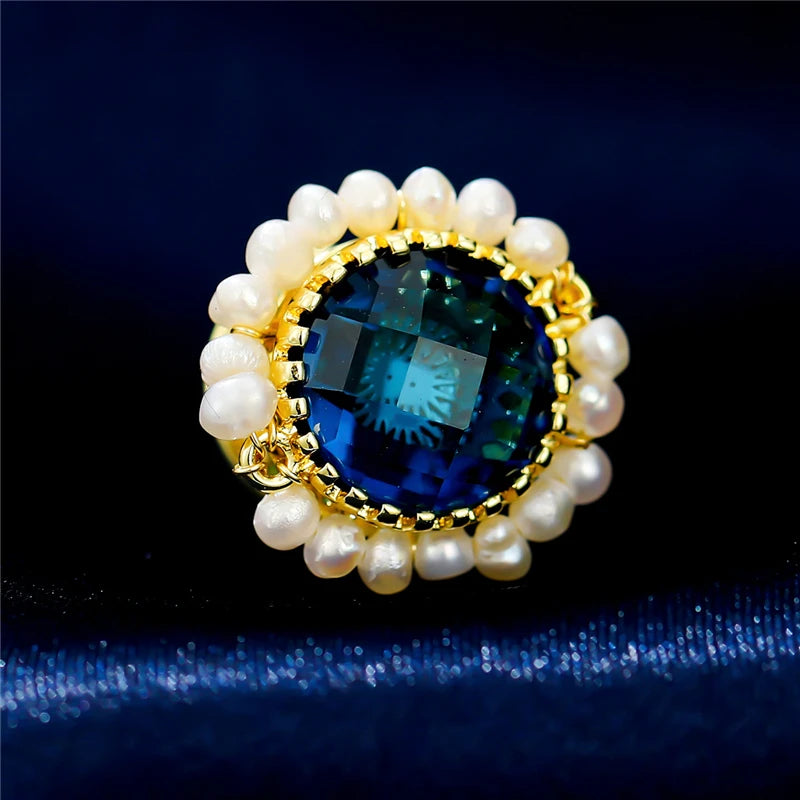 Twisted Circle Freshwater Pearl Brooch Retro Red Zircon Women Men Brooch