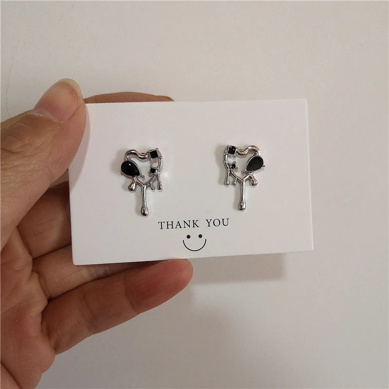 Harajuku Vintage Goth Love Heart Metal Stud Earrings