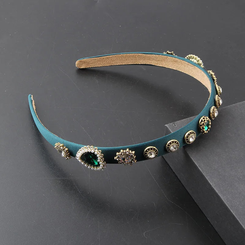 Small Rhinestone Peach Heart Headband Ladies Street Style Hair Accessory