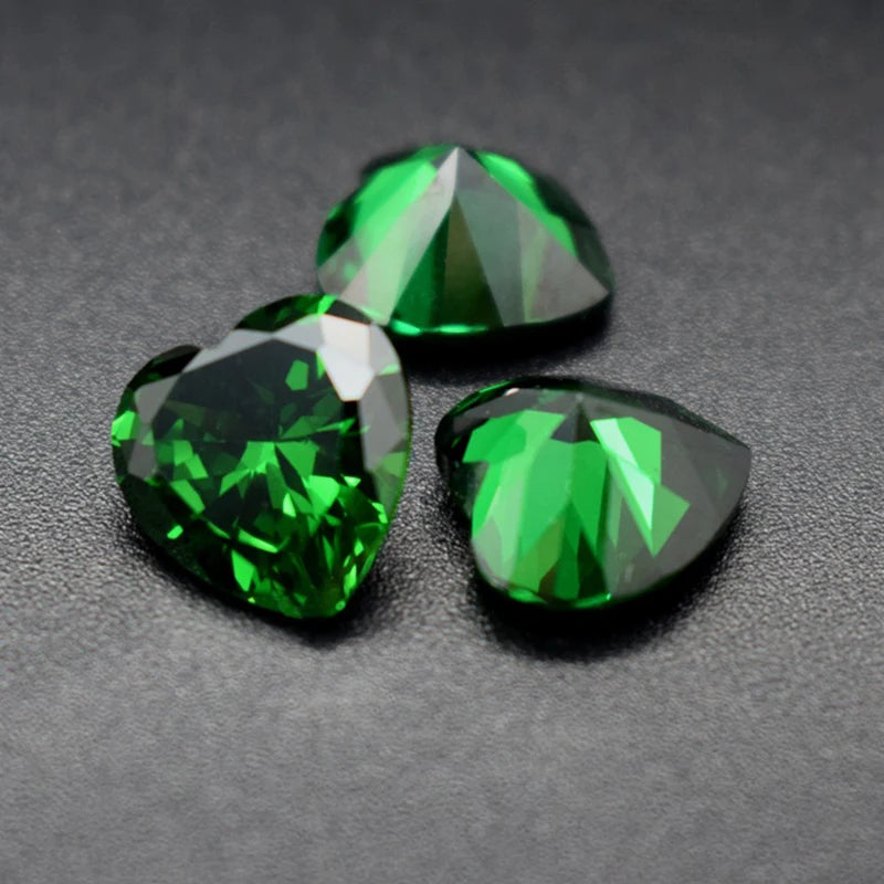 Green CZ Heart Shaped Loose Gemstone Synthetic Emerald Gems
