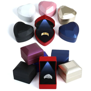 Heart LED Light Ring Box Velvet Jewelry Display Gift Storage Case