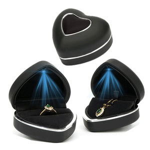 LED Light Wedding Ring Box Heart Shape Jewelry Display Case Holder