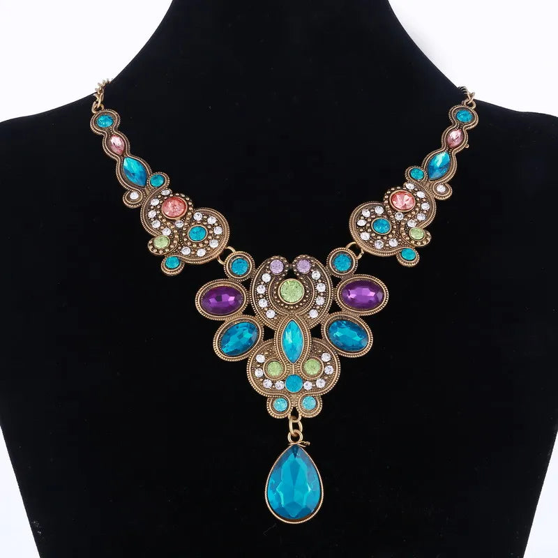 Hesiod Pink Rhinestone Necklace Pendant Vintage Lady Choker Necklace