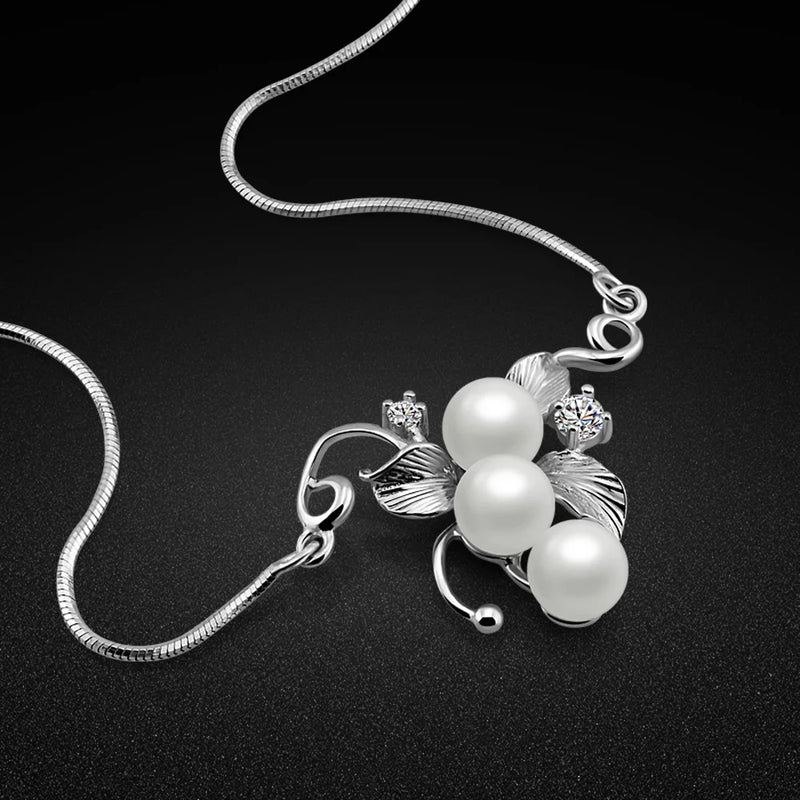 Luxury 925 Silver Necklace with Pearl Pendant