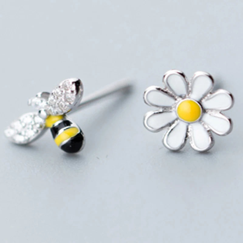 925 Sterling Silver Stud Earrings Asymmetry Flowers Bee Women Jewelry