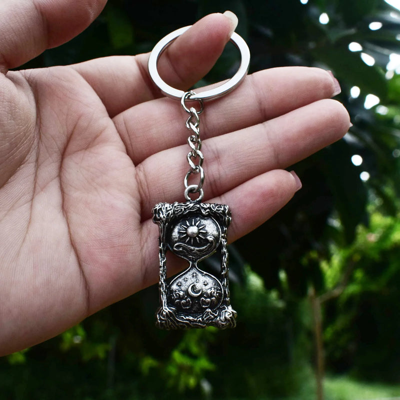 Retro Sun Moon Hourglass Pendant Keychain for Backpacks