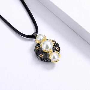 Zircon Pearl Pendant Necklace Hollow Shaped Pearl Sweater Chain
