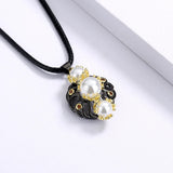Zircon Pearl Pendant Necklace Hollow Shaped Pearl Sweater Chain