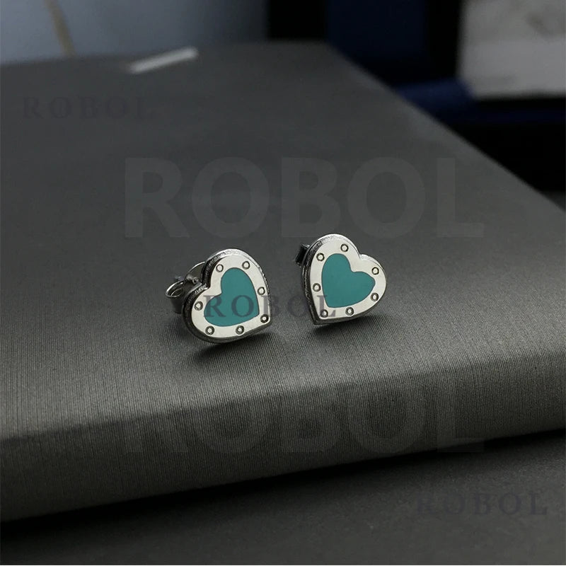 Green Love Gemstone Earrings for Elegant Women