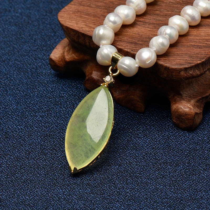 High-End Pendant Pearl Necklace with Freshwater Natural Pearls