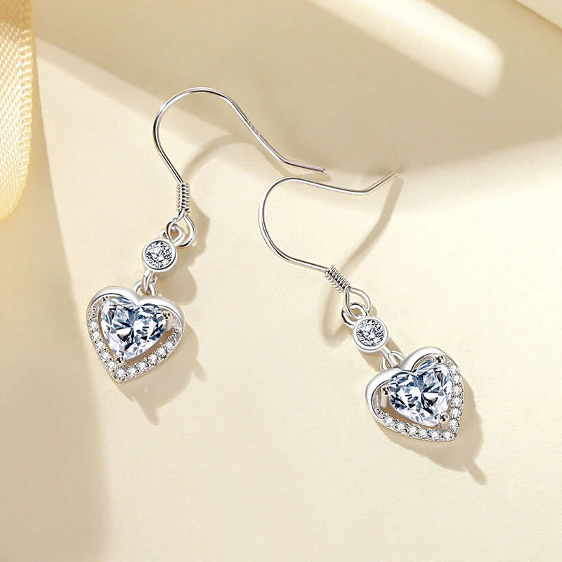 Hiyong 925 Sterling Silver Heart Earring with Crystal Zircon