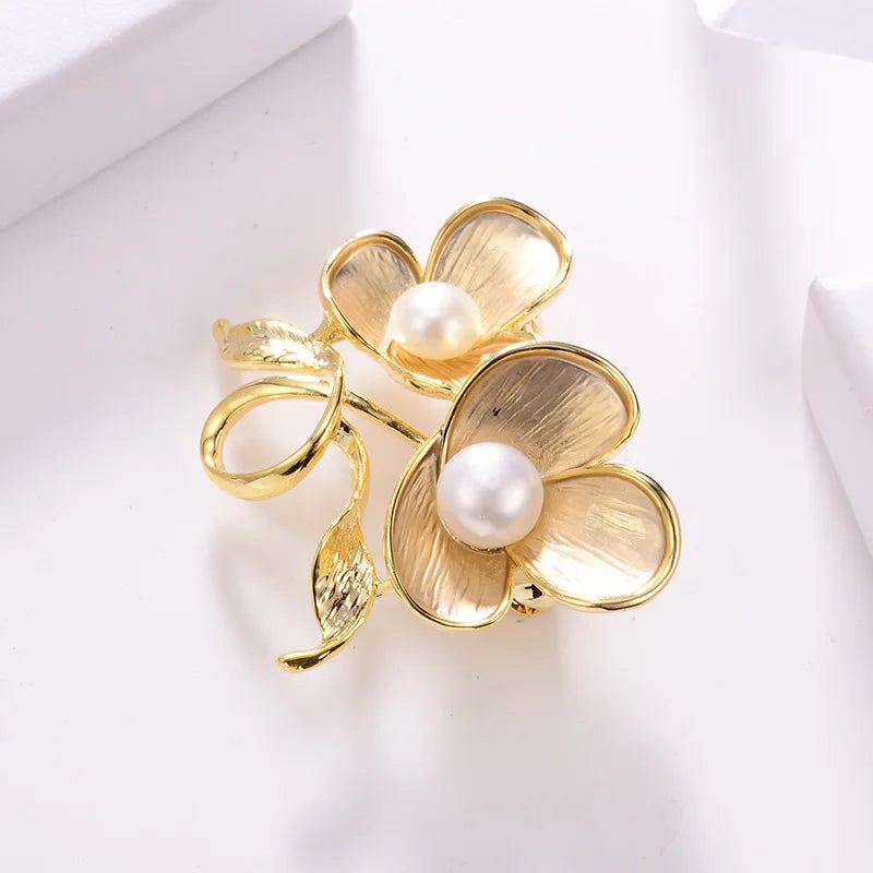 Copper Flower Pearl Brooch for Women Girl Party Jewelry