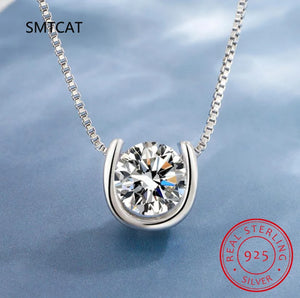 925 Silver D Moissanite Horseshoe Necklace Good Luck Pendant