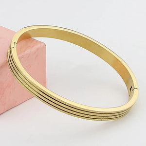 Stainless Steel Frosted Bracelet for Women B-482