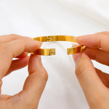 Stainless Steel Jewelry Round Bangle Charm Bracelet Party Love Wedding Gift