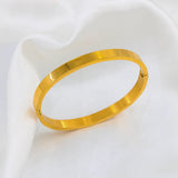 Stainless Steel Jewelry Round Bangle Charm Bracelet Party Love Wedding Gift