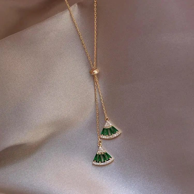 Green Crystal Geometric Pendant Choker Necklace for Women