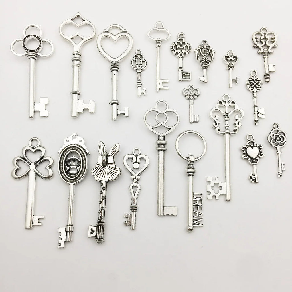 Hot Mixed Alloy Punk Vintage Key Charms For Jewelry Making DIY Bracelet