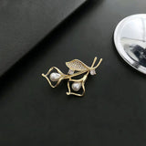 NewLight Personality Temperament Flower Pearl Women's Brooch