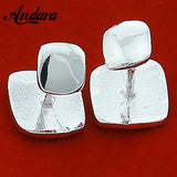 Elegant Silver Cufflink Set for Men and Women