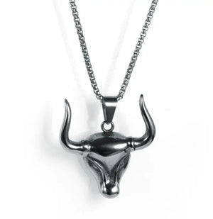 Exaggerated Bull Pendant Long Necklace