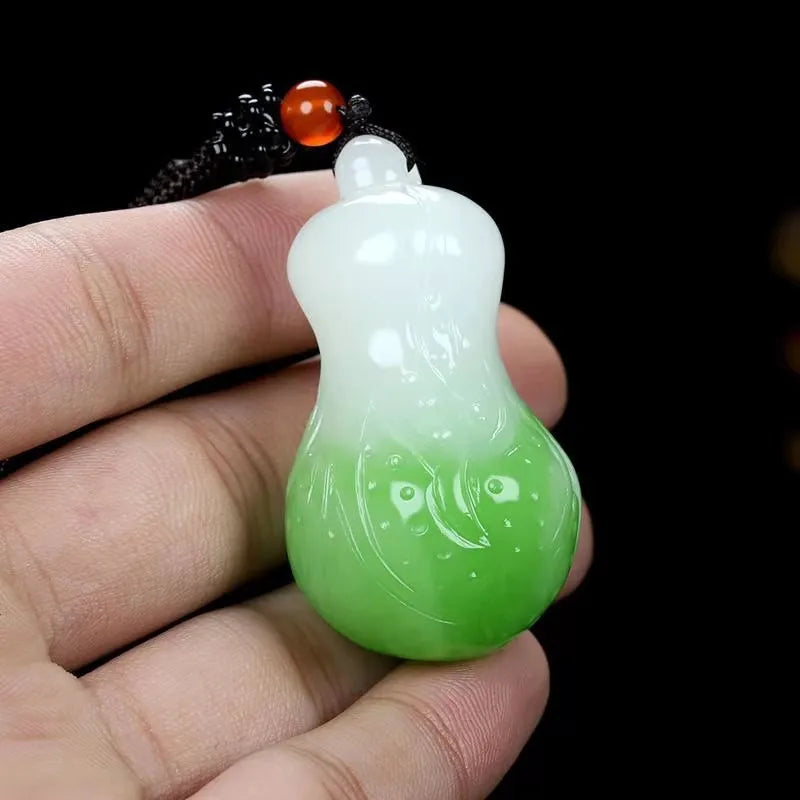 Hand-carve Jade Cabbage Wealth Necklace Pendant Jewelry
