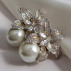 Two Tone Flower Simulated Pearl Earrings for Women Lady's Ear Accessories