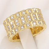 Sparkling Cubic Zirconia Engagement Ring for Women