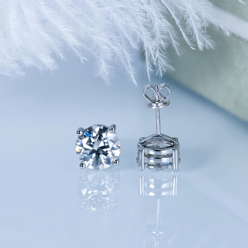D VVS1 Moissanite Stud Earrings 925 Silver Four Claw Earrings For Women