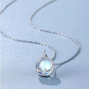 Moonlight Elk Pendant Necklace 925 Sterling Silver