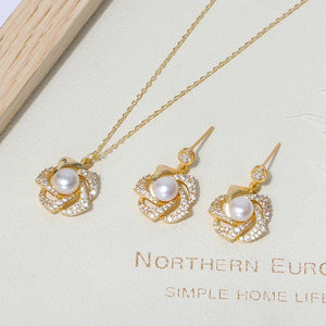6-7mm Freshwater Pearl Pendant Necklace & S925 Stud Earrings Set