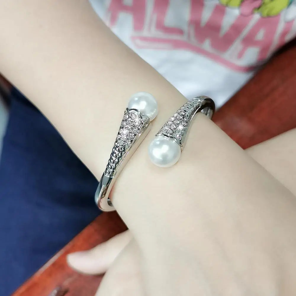 Pearls Cuff Charm Bracelets Bangle Rhinestone Alloy Jewelry