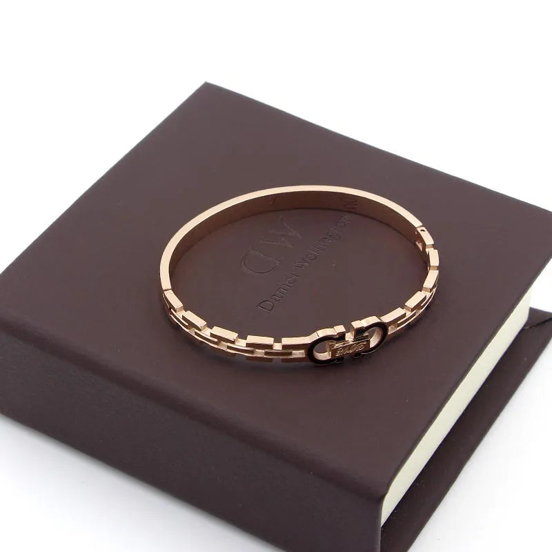 Double D Bracelet Titanium Steel Spring Open Bracelet