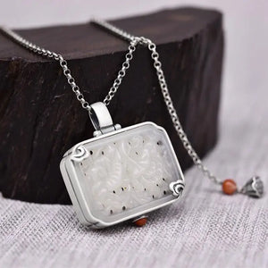 Retro Temperament Hetian Jade Silver Pendant in Independent Sachet Box Necklace
