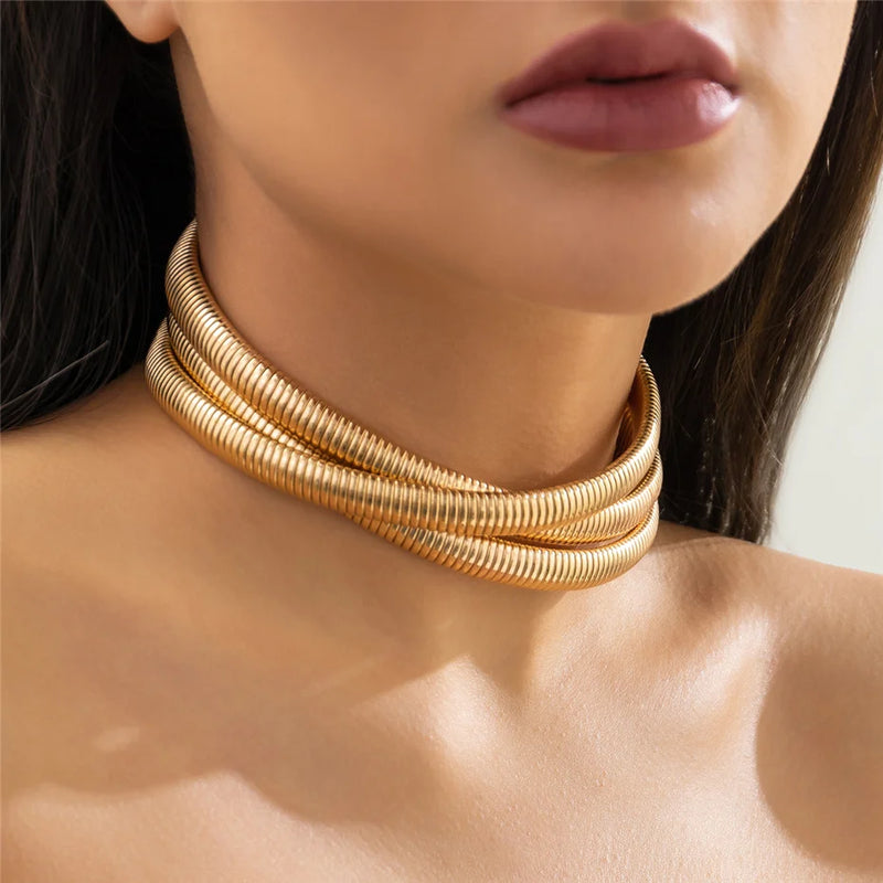 Chunky Metal Twisted Choker Necklace for Women