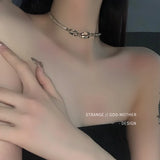 Zircon Inlaid Necklace: Sweet Choker for Dress