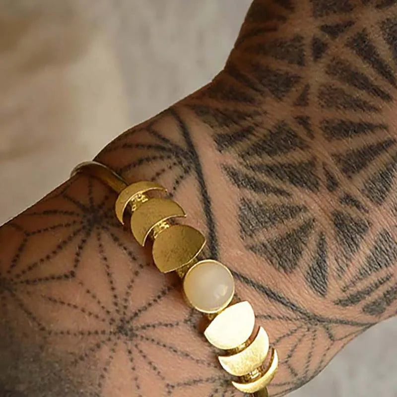 Inlay Stones Colour Metal Bracelet Vintage Style Individuality Teamperament
