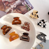 Retro Semicircle Hair Clip Claw For Girls - Small Shark Clip