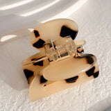 Retro Semicircle Hair Clip Claw For Girls - Small Shark Clip