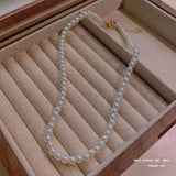 High-cold Style Pearl Necklace Niche South Korea Noble Temperament