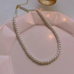 High-cold Style Pearl Necklace Niche South Korea Noble Temperament