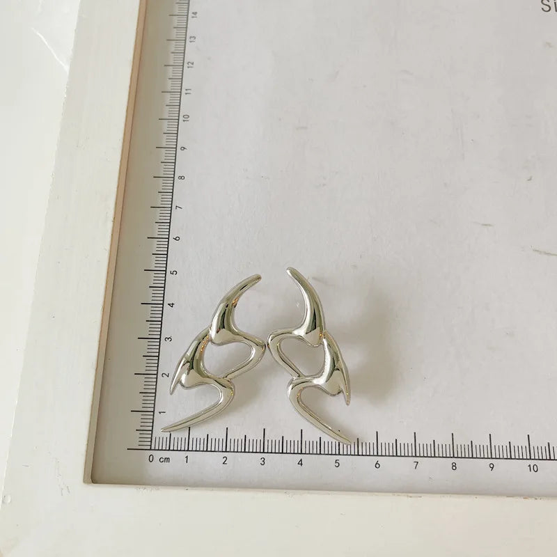 Irregular Metal Earrings European American Style Long Earrings