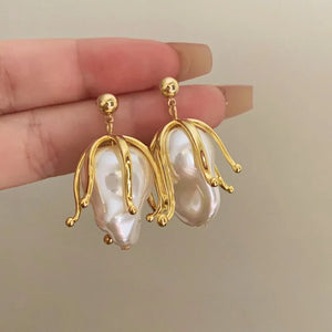 Metal Flowers Pearl Pendant Earrings - Personalized Stud Earrings