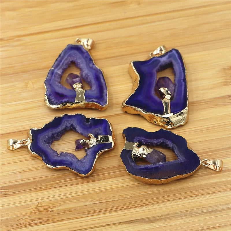 Geode Agates Slice Pendant with Amethysts Point Quartz