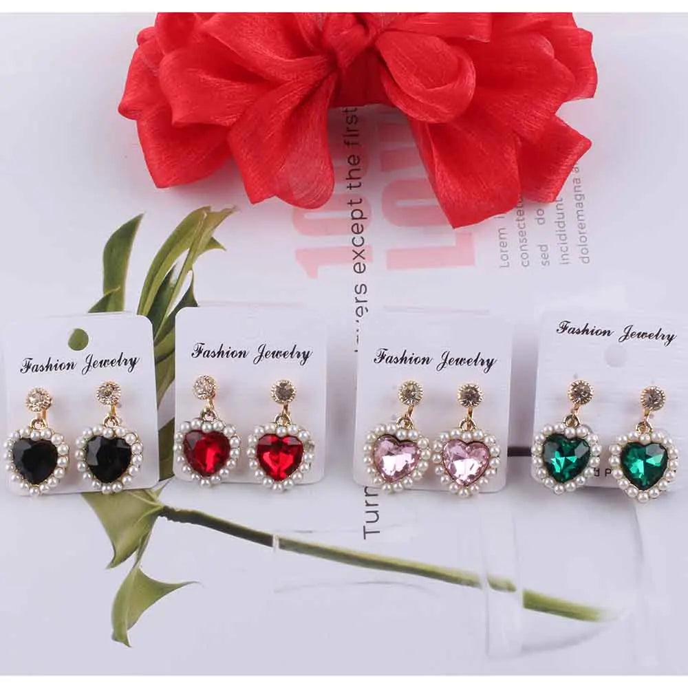 Charm Pearl Love Heart Clip Earrings for Women
