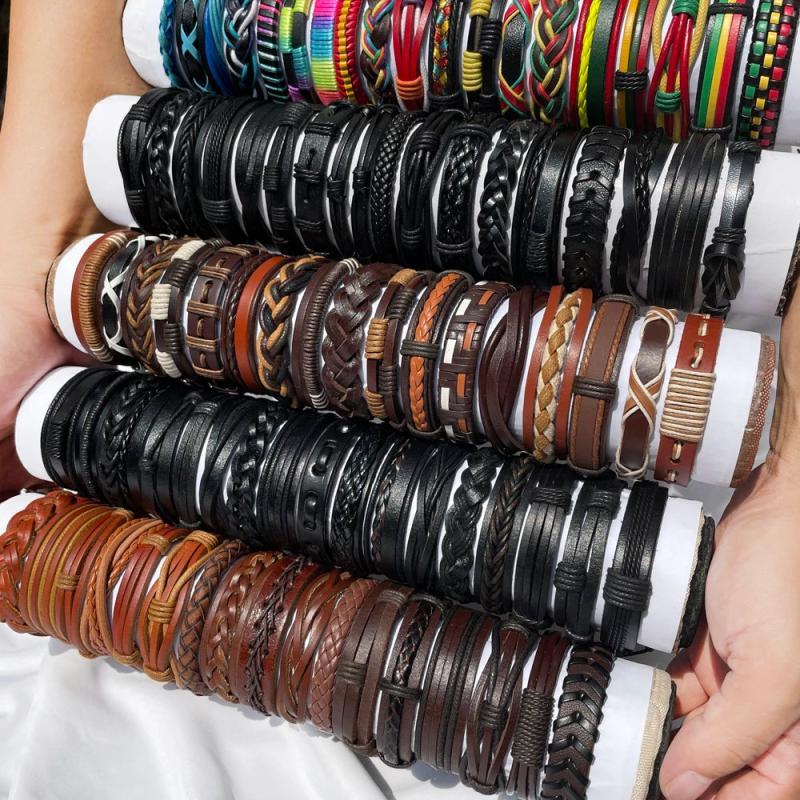 50Pcs Random Multi-layer Leather Bracelet Men Women Charm Wrap Jewelry