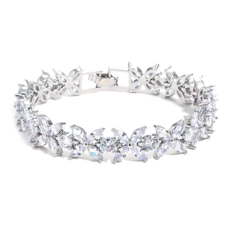 Noble Cubic Zircon Bracelet for Women, Fancy Gift