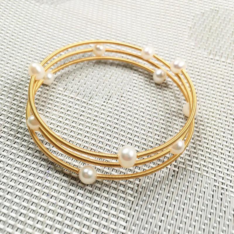 Freshwater Pearl Bangles Iron Alloy Bracelet for Women