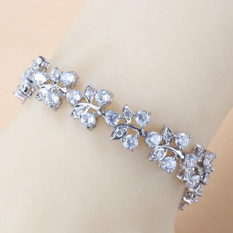 Green CZ Bracelet Bangle 925 Mark Jewelry Costume Adjustable Length