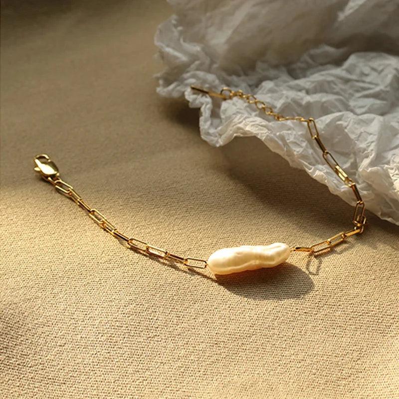 French Retro Baroque Natural Pearl Bracelet Female